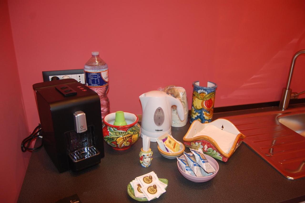 Bed and Breakfast Dimora 81 Syracuse Екстер'єр фото